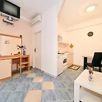 Apartament Catic *