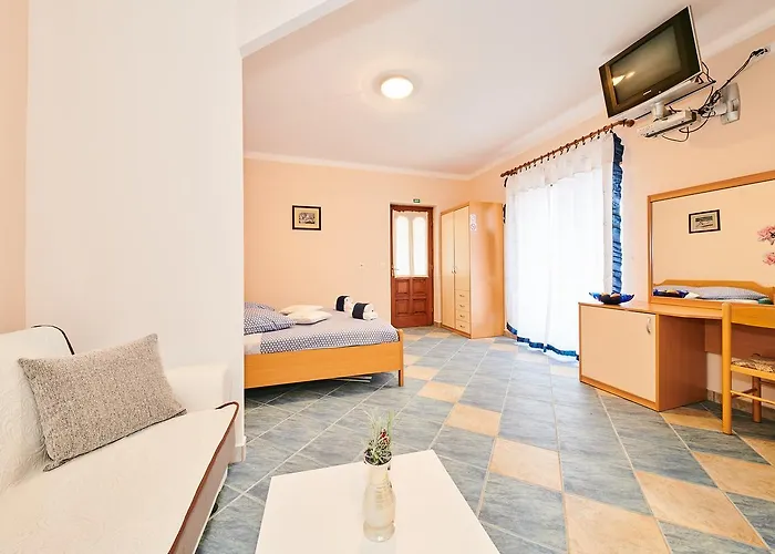 Apartament Catic